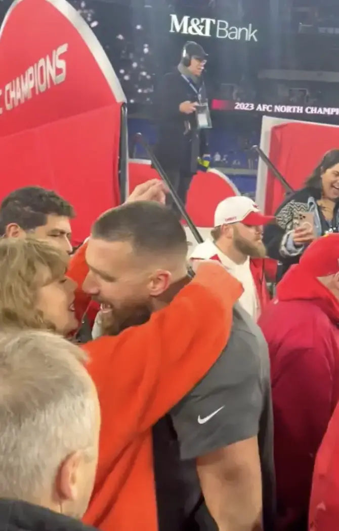 What Travis Kelce Said to Taylor Swift during Romantic On-Field Celebration after the Chiefs beat Ravens