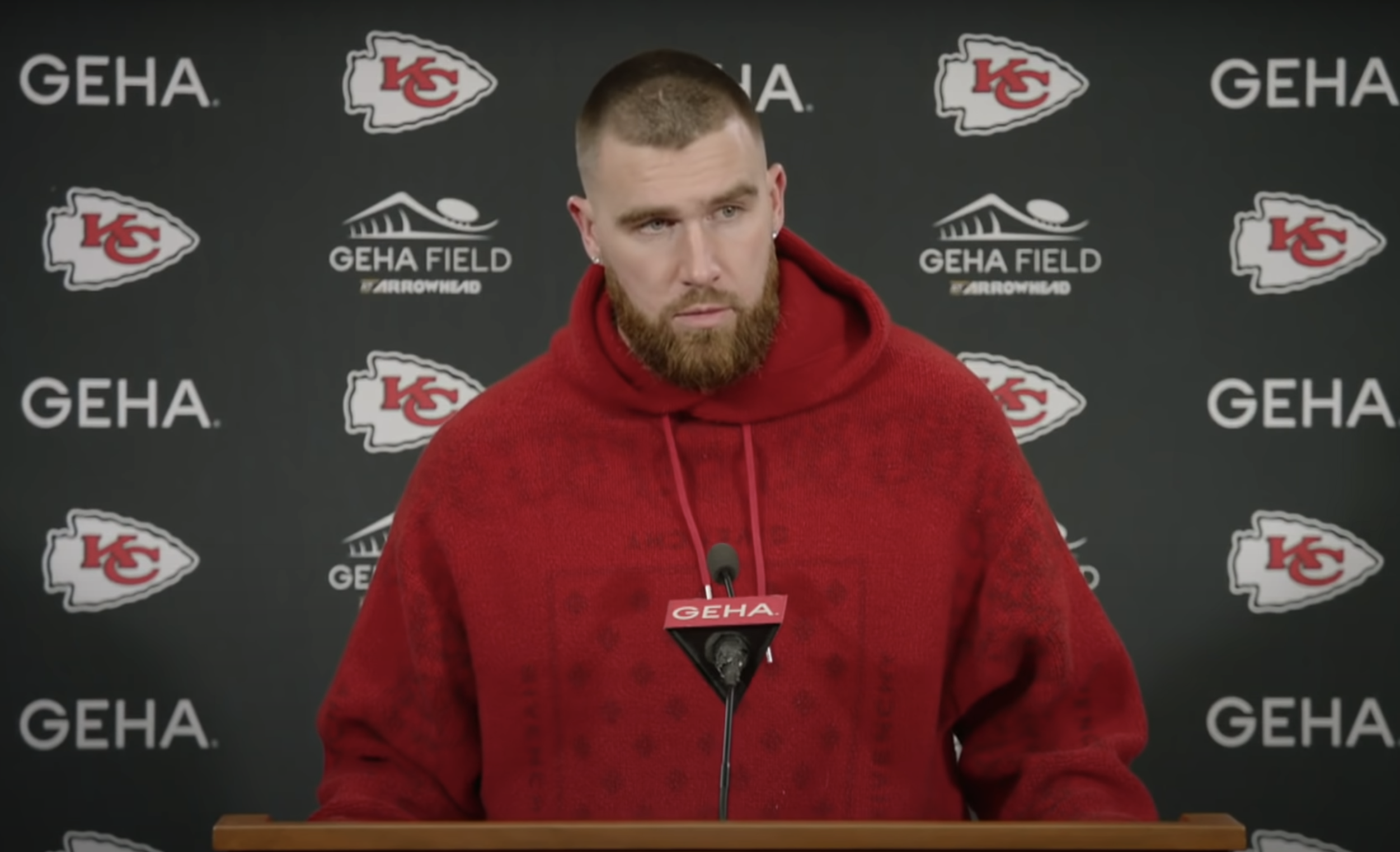 Travis Kelce’s Response To Being Asked If He’ll Propose To Taylor Swift If Chiefs Win The Super Bowl Has Fans Excited