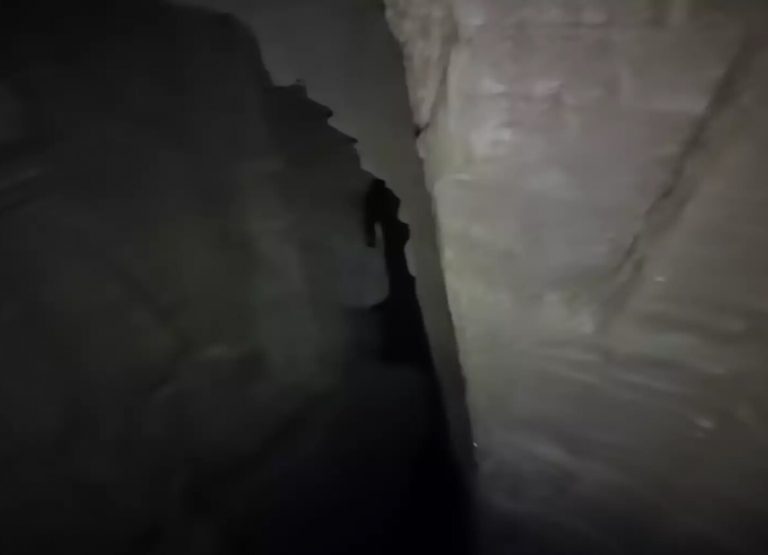 People Are Convinced They Saw Someone Hiding In Deepest Pit In US