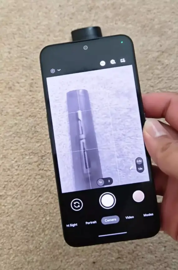 YouTuber Shocked To Discover ‘X-Ray Camera’ On His New Android Phone