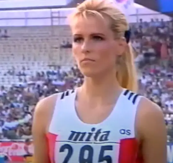 Former Olympian Explains Why So Many Athletes Hook Up During Games