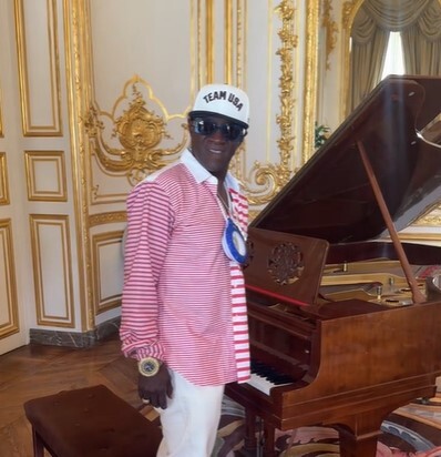 Watching Flavor Flav Play Classical Music For The US Ambassador In Paris Is The Last Thing I Thought I’d See Today