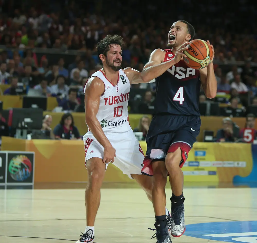 Steph Curry Drives French Announcers Insane During Finals