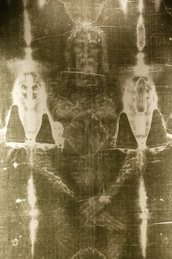 AI Recreates Jesus’s Face Based On Shroud Of Turin