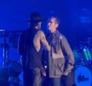 Lead Singer Punches Dave Navarro In The Face During Show