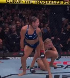 MMA Fighter ‘Twerks’ In Opponent’s Face After Tapping Her Out