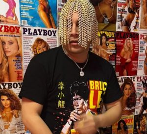 Rapper Exposed To Serious Risks After Getting ‘Gold Hair Implanted’ Into His Head