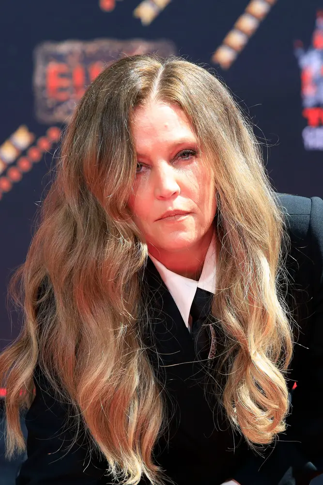 Lisa Marie Presley Kept Son’s Body In Home For 2 Months After His Death