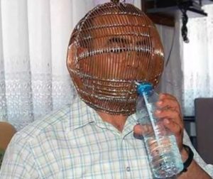 Guy Wanted To Quit Smoking So Much He Put His Head In A Cage And Gave His Wife The Key