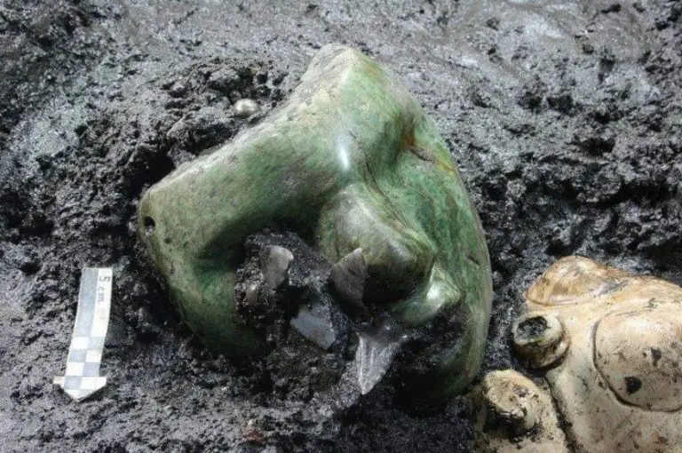 2,000 Year Old Mask Found Near The Pyramid Of The Sun Has Everyone Saying The Same Thing