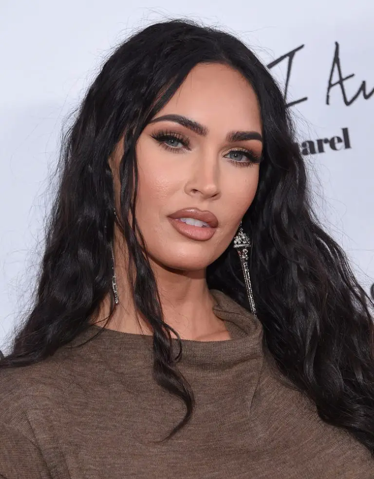 Megan Fox Wore Engagement Ring That Would Hurt Her If She Removed It