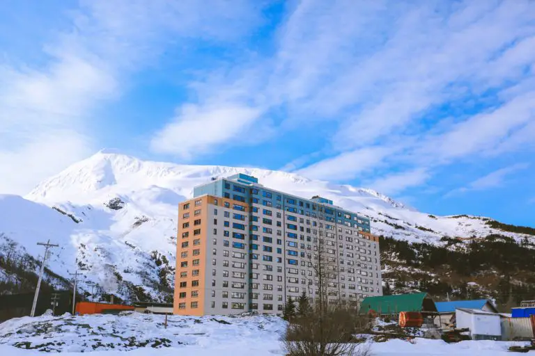 Man Visits Alaskan Town Where Everyone Lives In The Same Building And People Don’t Leave For Months