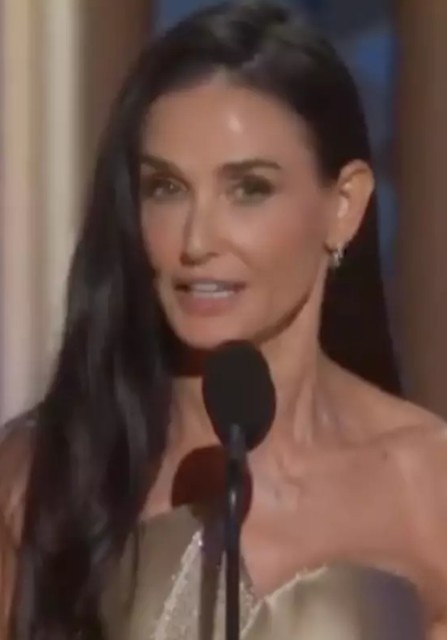 Demi Moore Made People ‘Cry’ Giving Emotional Golden Globe Acceptance Speech