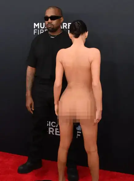 Kanye ‘Could Lose $20 Million’ Following Grammys Red Carpet Stunt With Wife