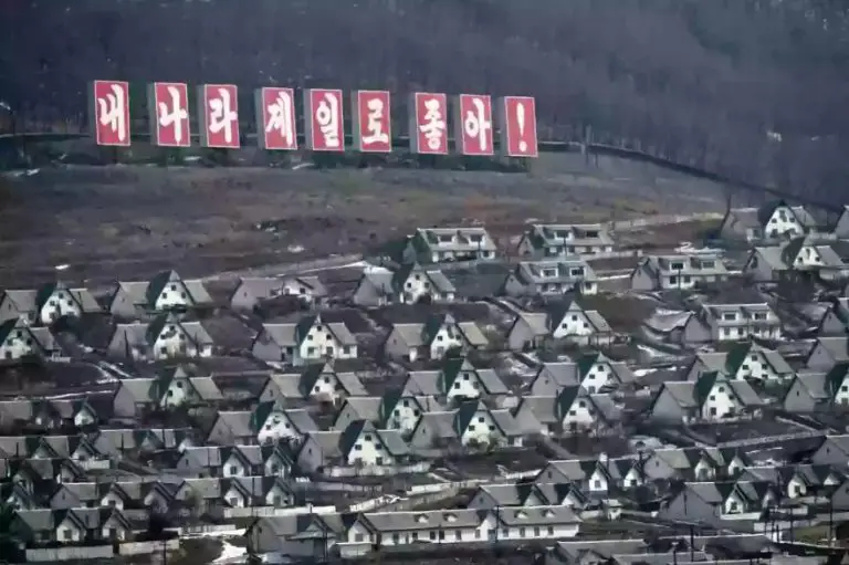 Rare Glimpse Inside North Korea Shows What Life Is Actually Like Inside The Hermit Country